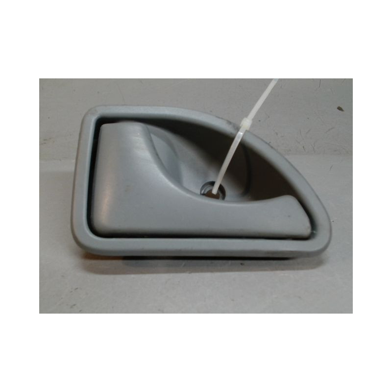 POIGNEE INTERIEURE PORTE AVANT GAUCHE RENAULT TWINGO PH.3 2000-2007