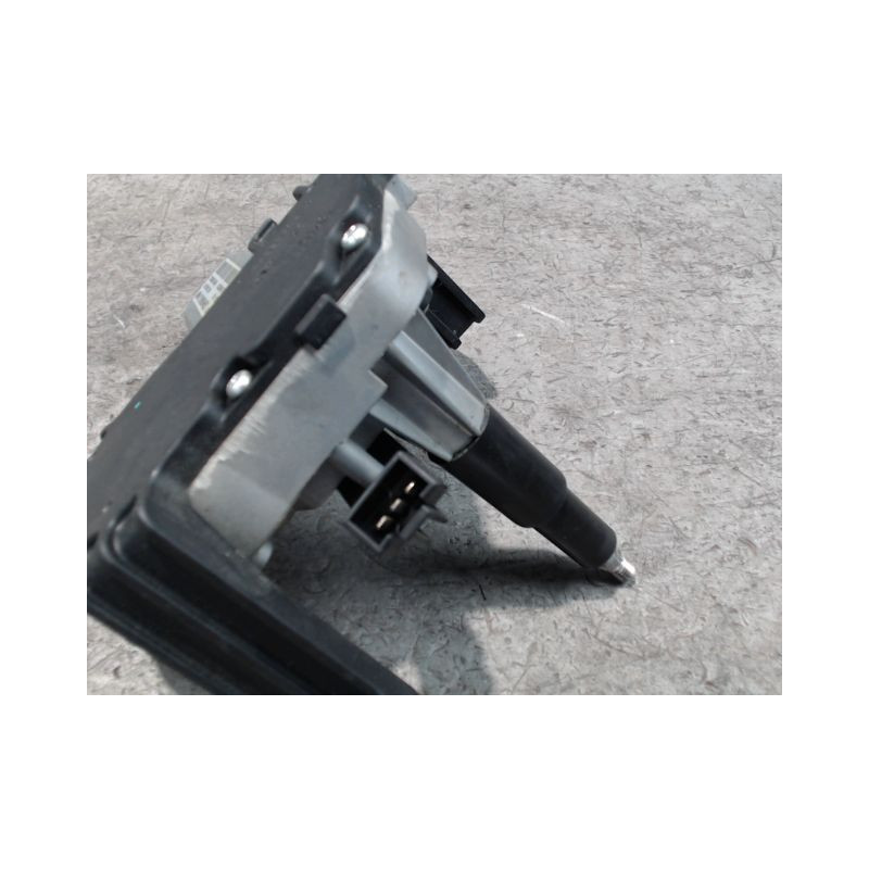 MOTEUR ESSUIE-GLACE ARRIERE OPEL ASTRA 2004-