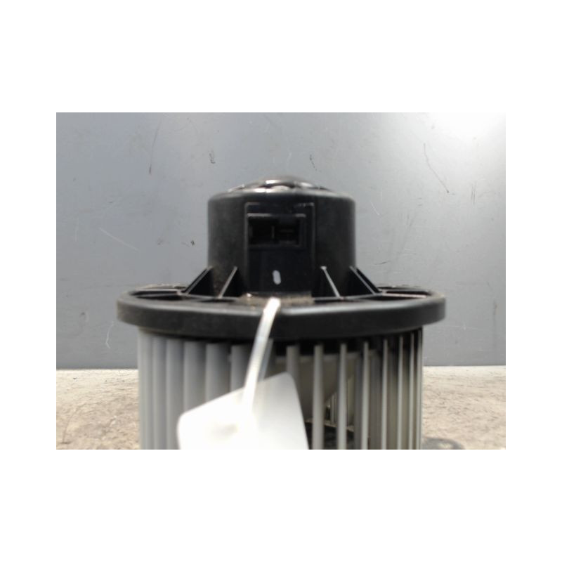 MOTEUR VENTILATEUR CHAUFFAGE CHEVROLET SPARK