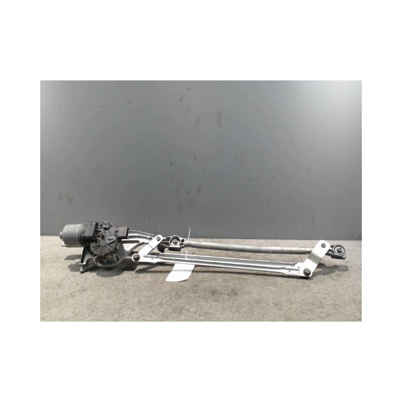 MECANISME ESSUIE-GLACE AVANT FORD FOCUS 04-07