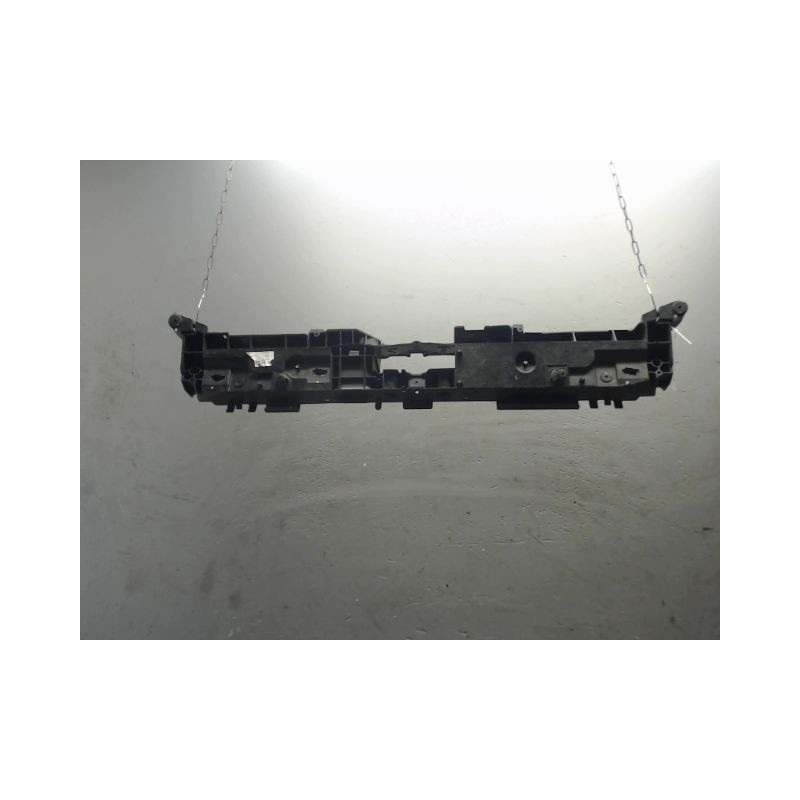 TRAVERSE SUPERIEURE ARMATURE AVANT RENAULT CLIO