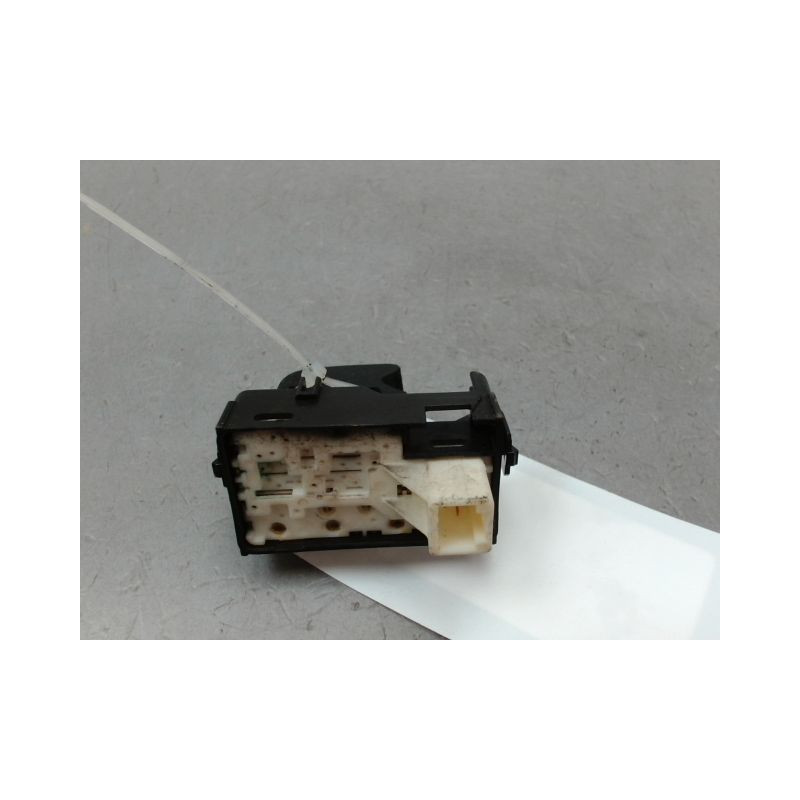 COMMANDE LEVE-GLACE PORTE ARD TOYOTA PRIUS 2004-