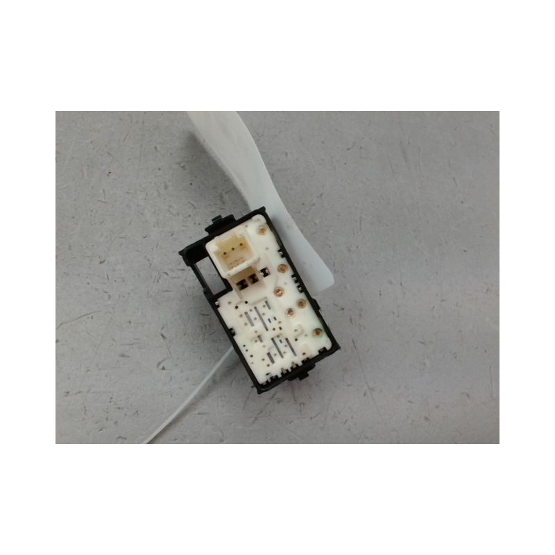 COMMANDE LEVE-GLACE PORTE ARG TOYOTA PRIUS 2004-