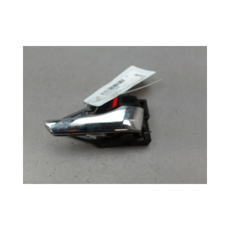 POIGNEE INTERIEURE PORTE AVANT DROIT TOYOTA PRIUS 2004-