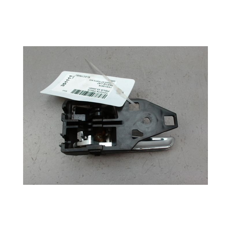 POIGNEE INTERIEURE PORTE AVANT DROIT TOYOTA PRIUS 2004-