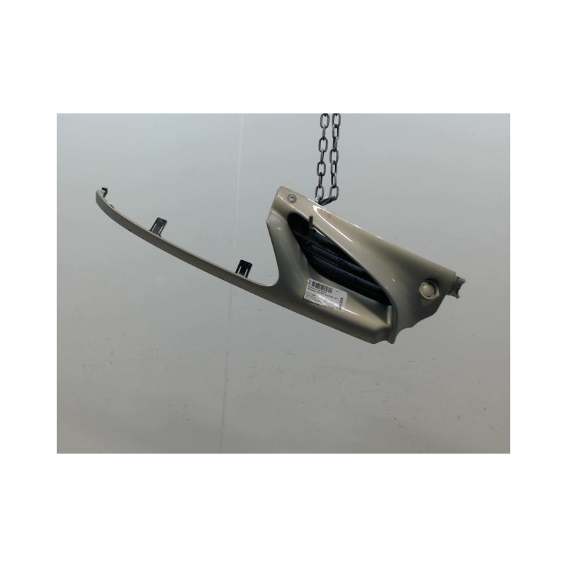 GRILLE CALANDRE DROIT RENAULT MEGANE SCENIC MONOSP. I Phase 1 1996-1999