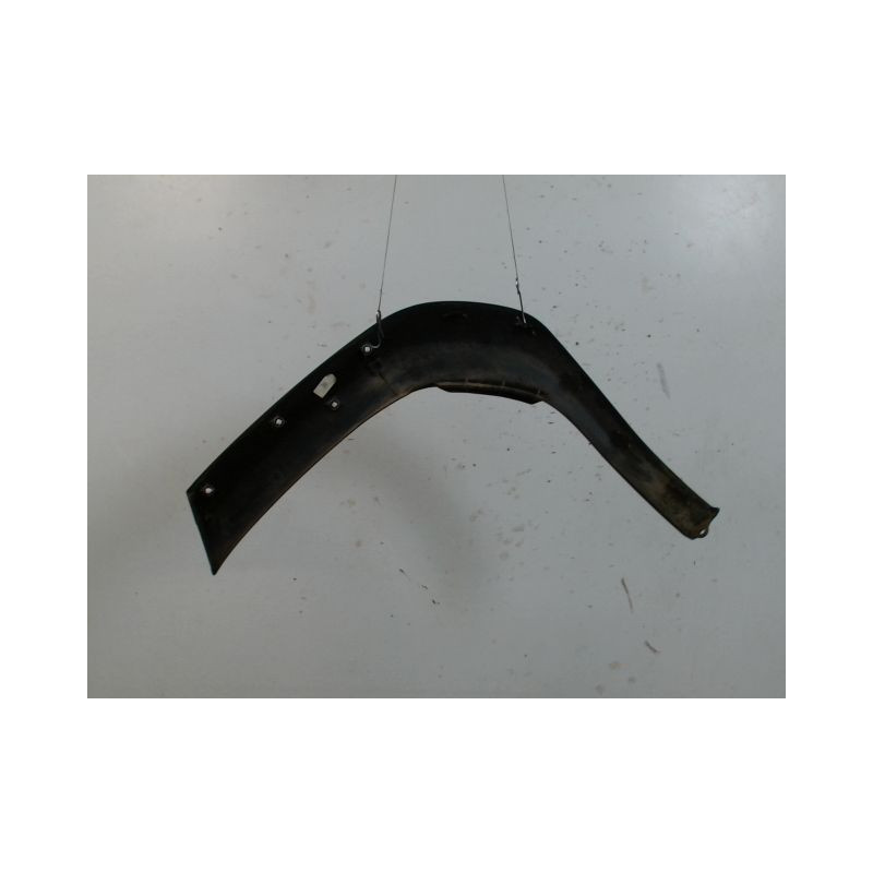 ELARGISSEUR AILE ARRIERE DROIT TOYOTA YARIS CRO