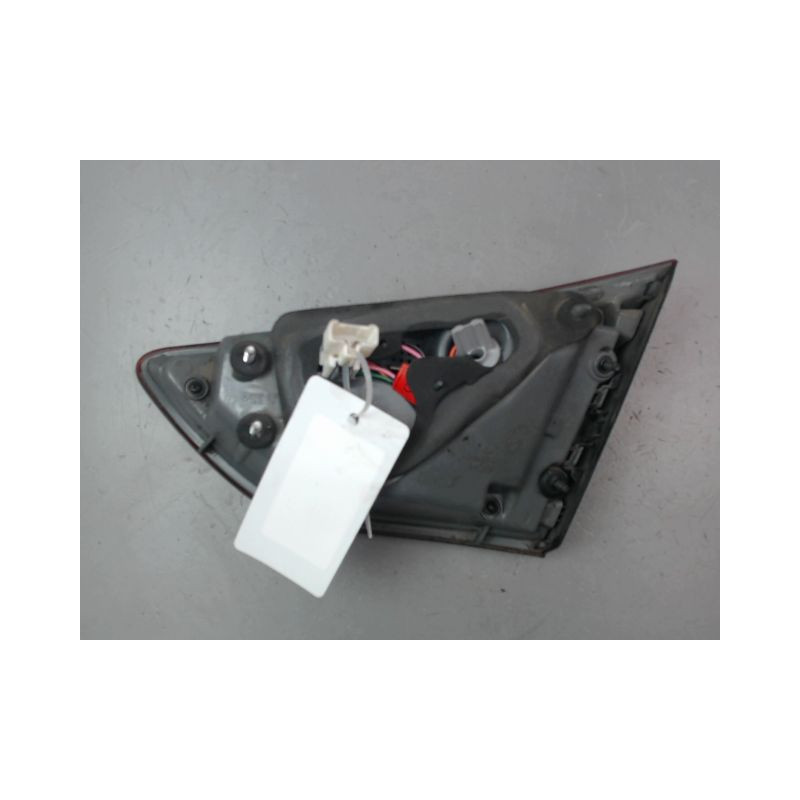 FEU ARRIERE INTERIEUR GAUCHE HYUNDAI I 30 II Phase 1 2012-...