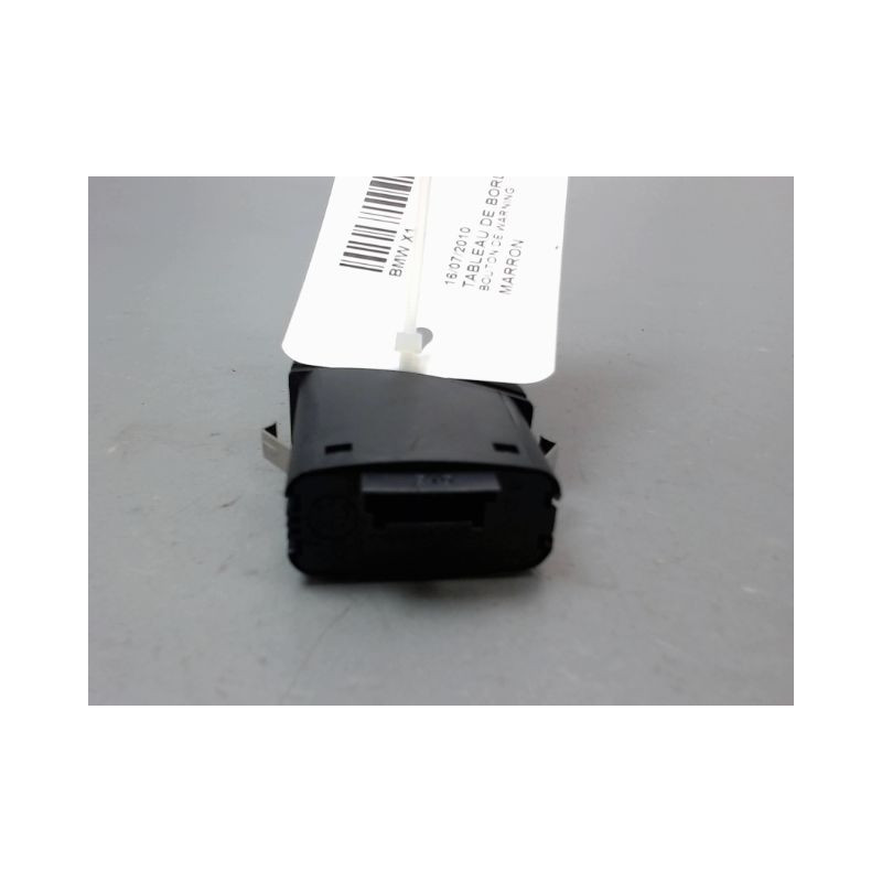 BOUTON DE WARNING BMW X1