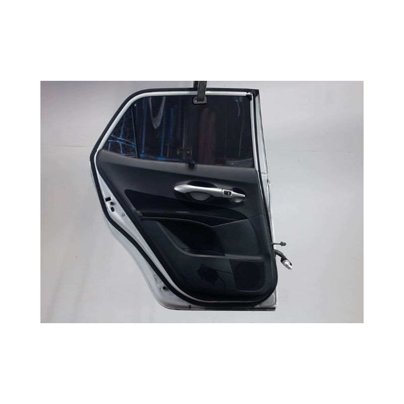 PORTE ARRIERE GAUCHE TOYOTA AURIS