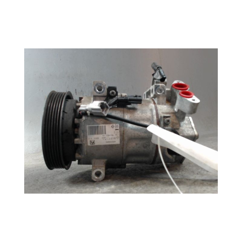COMPRESSEUR AIR CONDITIONNE RENAULT CLIO IV