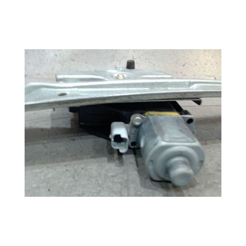 MECANISME+MOTEUR LEVE-GLACE AVANT DROIT PEUGEOT 208