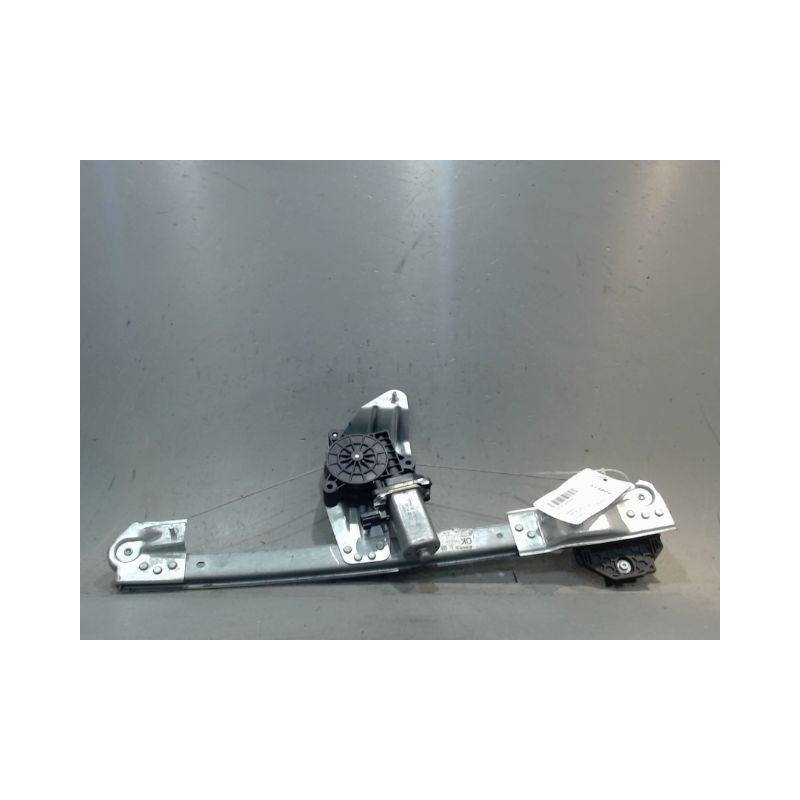 MECANISME+MOTEUR LEVE-GLACE AVANT DROIT DACIA SANDERO