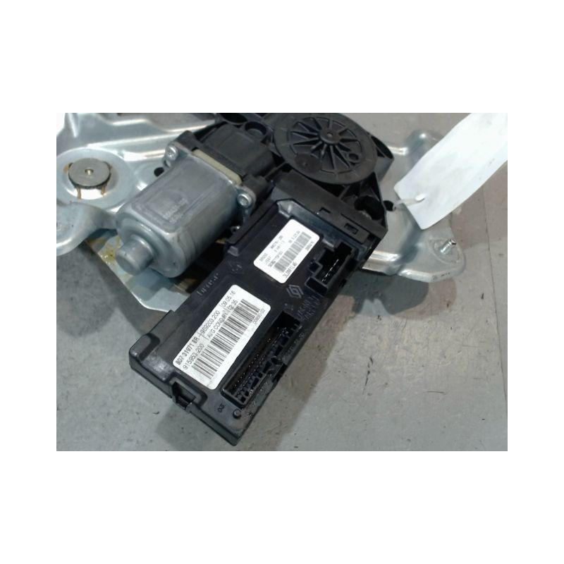 MECANISME+MOTEUR LEVE-GLACE AVANT GAUCHE RENAULT MEGANE