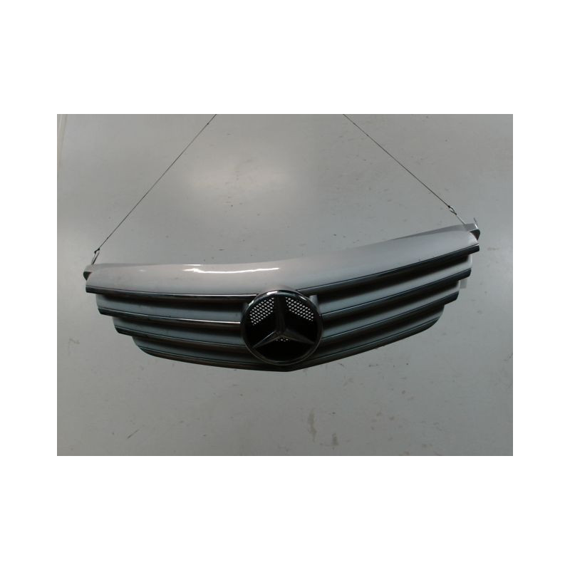 CALANDRE MERCEDES CLASSE B