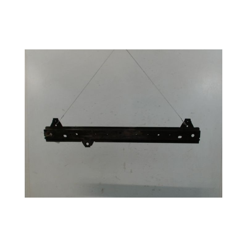 TRAVERSE INFERIEURE ARMATURE AVANT RENAULT KANGOO