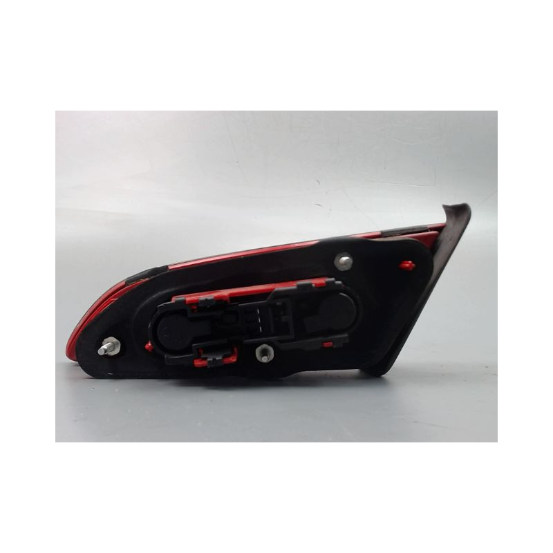 FEU ARRIERE INTERIEUR GAUCHE ALFA ROMEO 159 SPORTWAGON