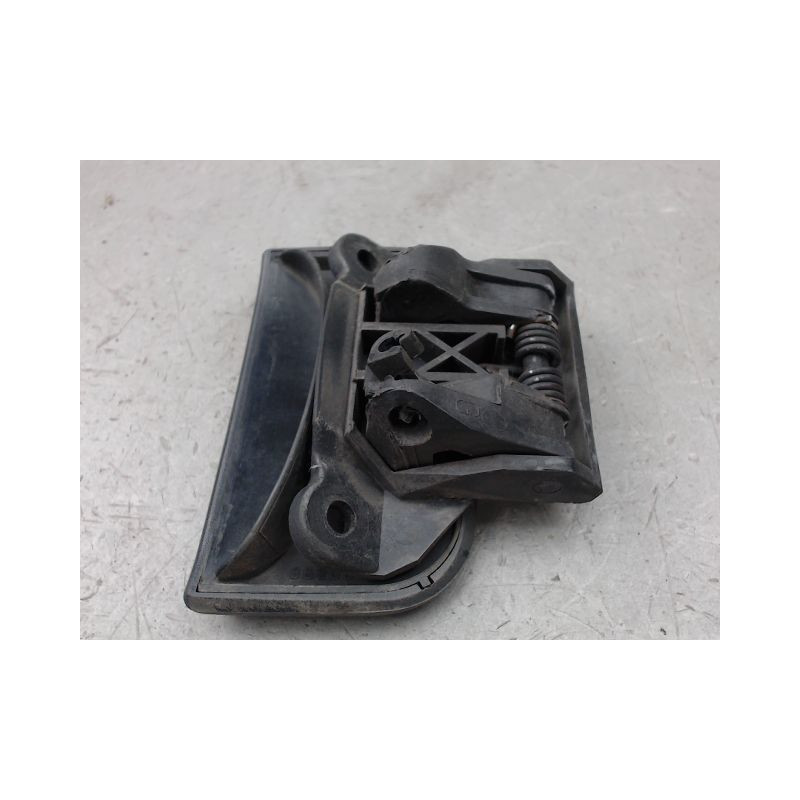 POIGNEE EXTERIEURE PORTE AVANT GAUCHE PEUGEOT 106