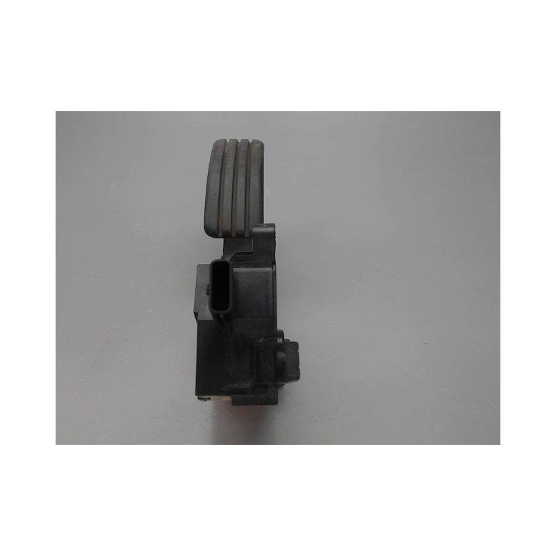 PEDALE ACCELERATEUR RENAULT MEGANE