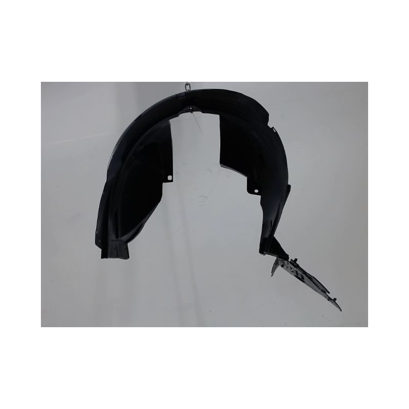 PARE-BOUE AVANT DROIT DACIA SANDERO