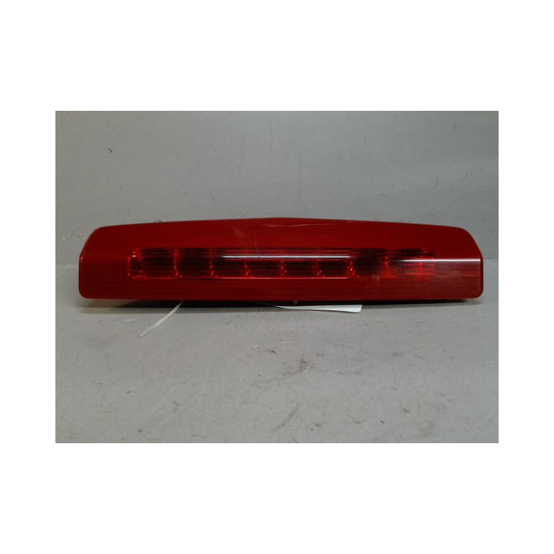 FEUX STOP SUPPLEMENTAIRE OPEL ZAFIRA
