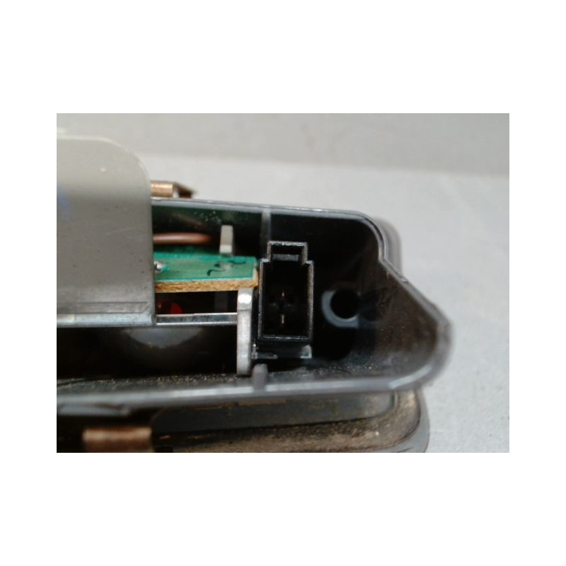 FEUX STOP SUPPLEMENTAIRE OPEL ZAFIRA
