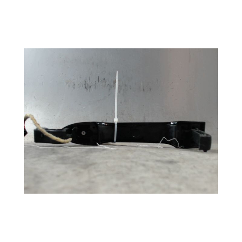 POIGNEE EXTERIEURE PORTE ARRIERE DROIT RENAULT MEGANE III ESTATE 09-