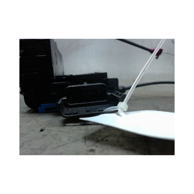 SYSTEME CONDAMNATION ARRIERE DROIT CITROEN C3 PICASSO 2008-