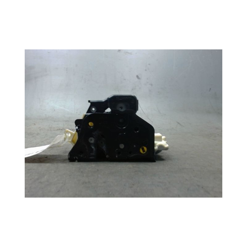 SYSTEME CONDAMNATION ARRIERE GAUCHE AUDI A3 SPORTBACK