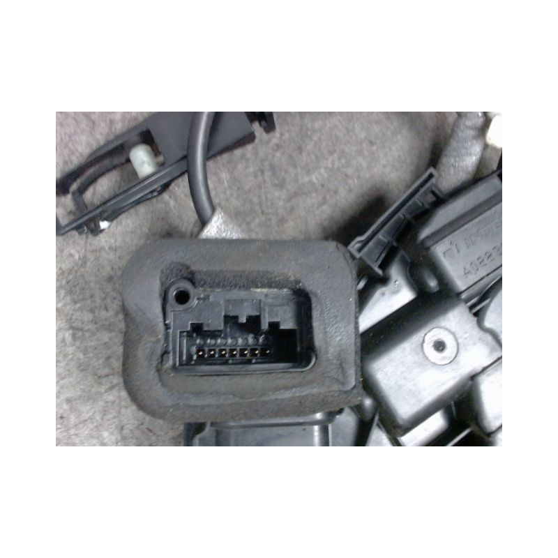 SYSTEME CONDAMNATION AVANT GAUCHE VOLKSWAGEN POLO 2009-