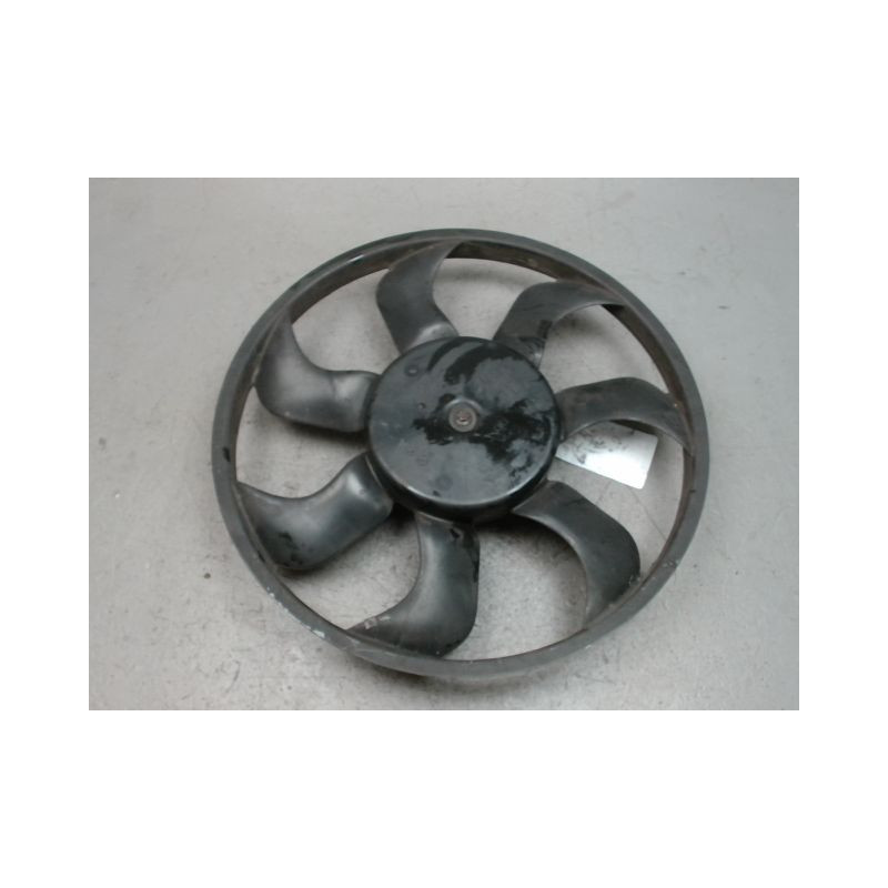 MOTEUR VENTILATEUR RADIATEUR DACIA DUSTER