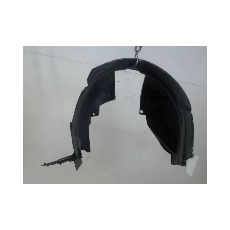 PARE-BOUE AVANT GAUCHE DACIA SANDERO