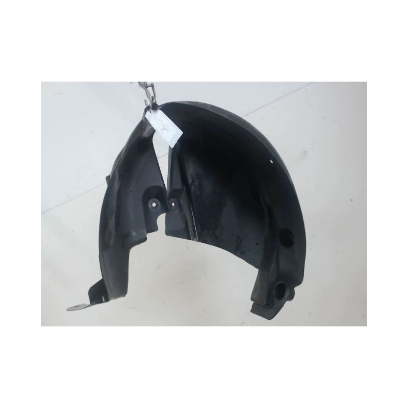 PARE-BOUE ARRIERE DROIT RENAULT CLIO
