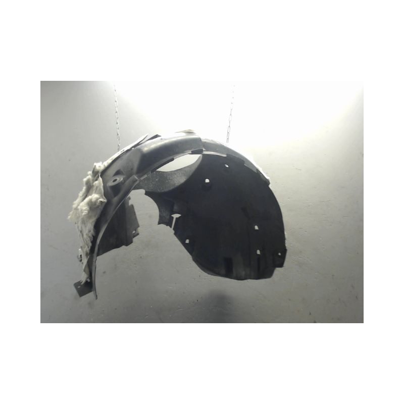 PARE-BOUE AVANT GAUCHE RENAULT CAPTUR