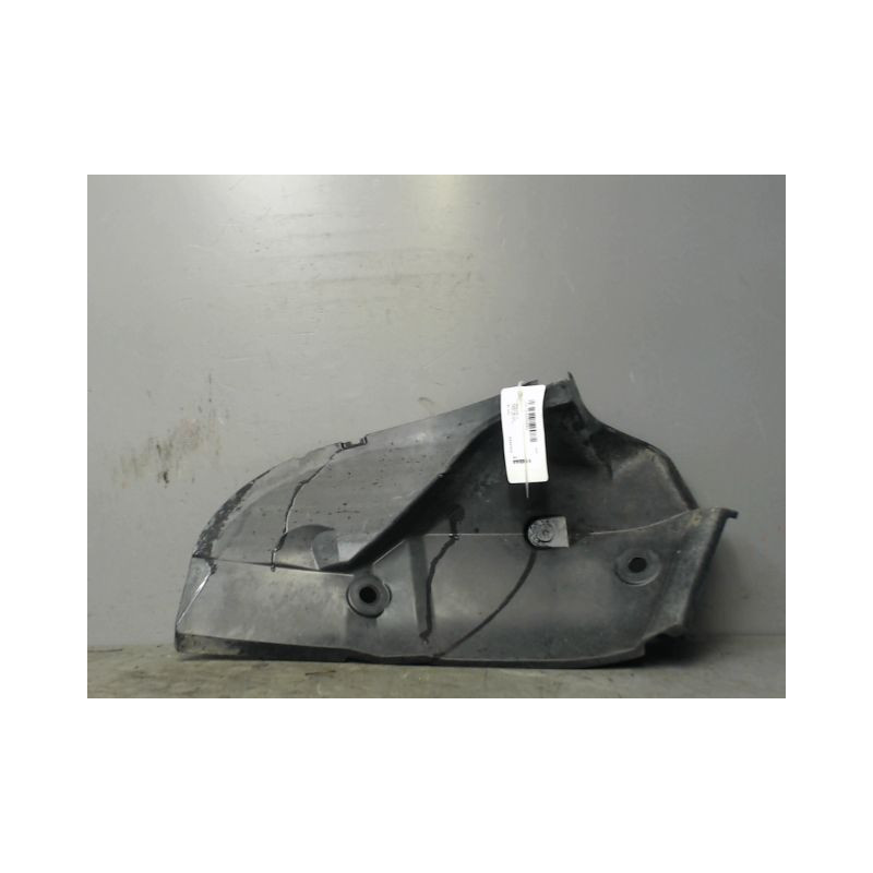 PARE-BOUE ARRIERE DROIT DACIA SANDERO