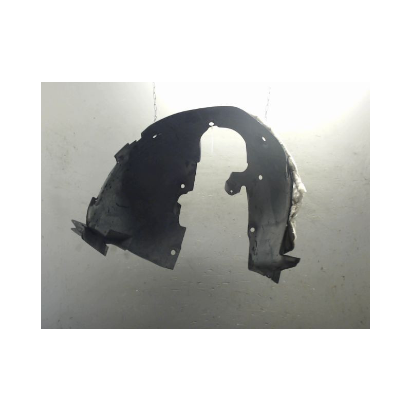 PARE-BOUE AVANT GAUCHE RENAULT CLIO