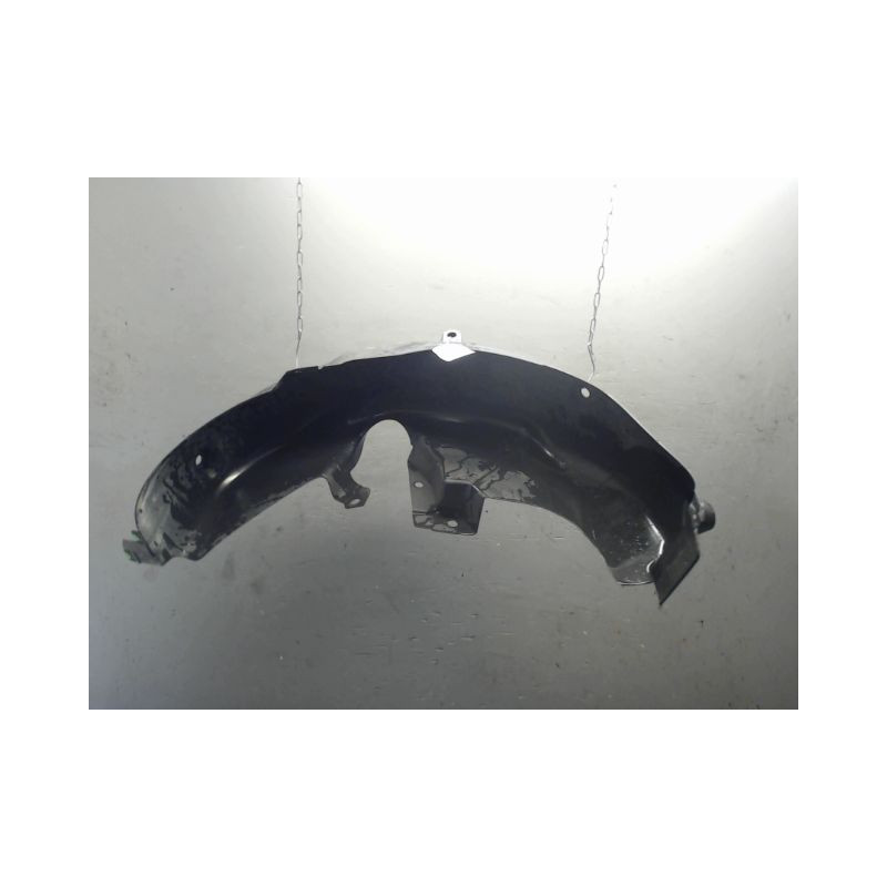 PARE-BOUE ARRIERE DROIT RENAULT CLIO