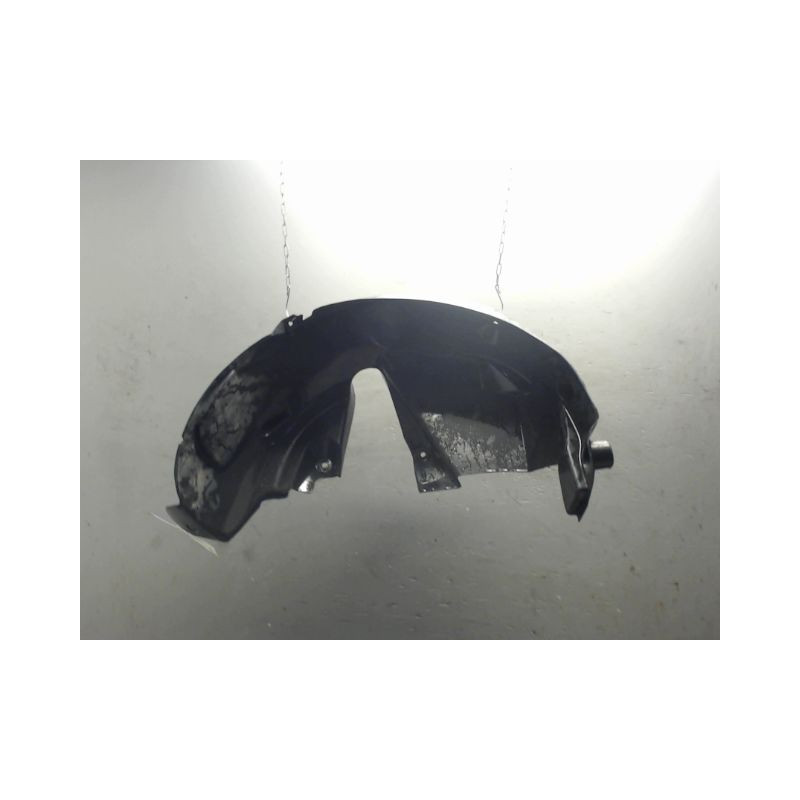 PARE-BOUE ARRIERE DROIT RENAULT CLIO