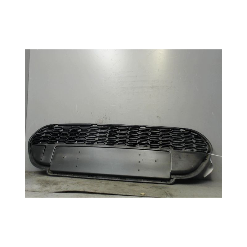 GRILLE PARE-CHOC AVANT PEUGEOT 107