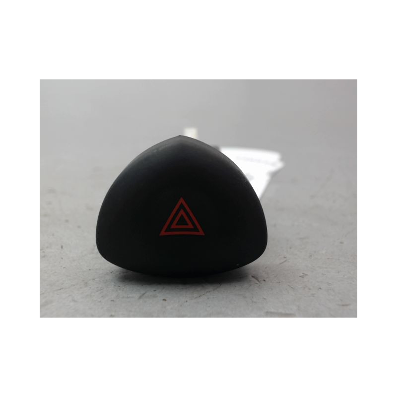 BOUTON DE WARNING RENAULT CLIO CAMPUS II Phase 1 2006-2009