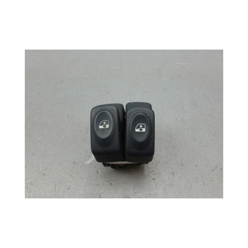 COMMANDE LEVE-GLACE PORTE AVG RENAULT CLIO II Phase 1 1998-2001