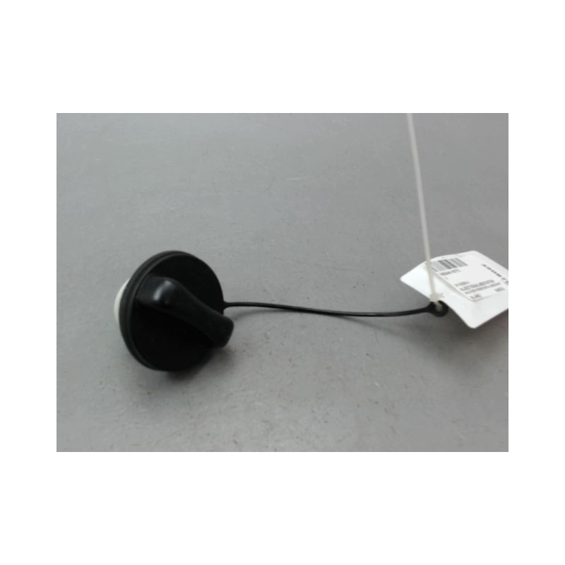 BOUCHON RESERVOIR A CARBURANT NISSAN NOTE