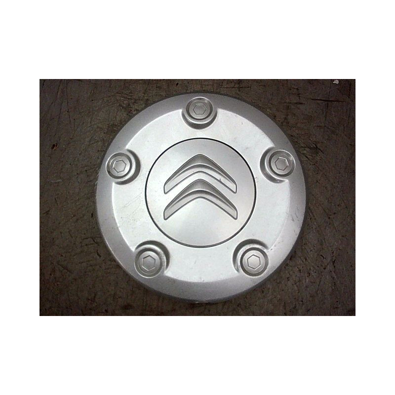 ENJOLIVEUR DE ROUE CITROEN JUMPY