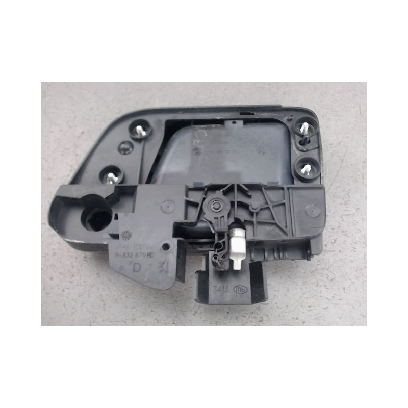 POIGNEE EXTERIEURE PORTE AVANT DROIT PEUGEOT 1007