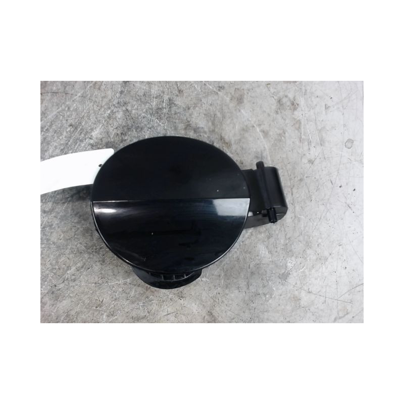 VOLET DE TRAPPE CARBURANT AUDI A1