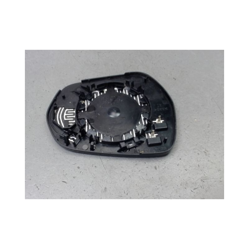 GLACE RETROVISEUR EXT G FORD FIESTA 2010-