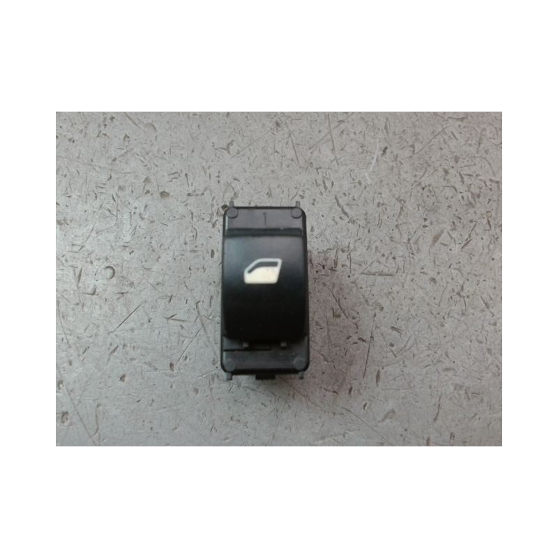 COMMANDE LEVE-GLACE PORTE AVD PEUGEOT PARTNER FG II PHASE 2 (B9) 2012-2015