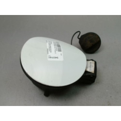 VOLET DE TRAPPE CARBURANT