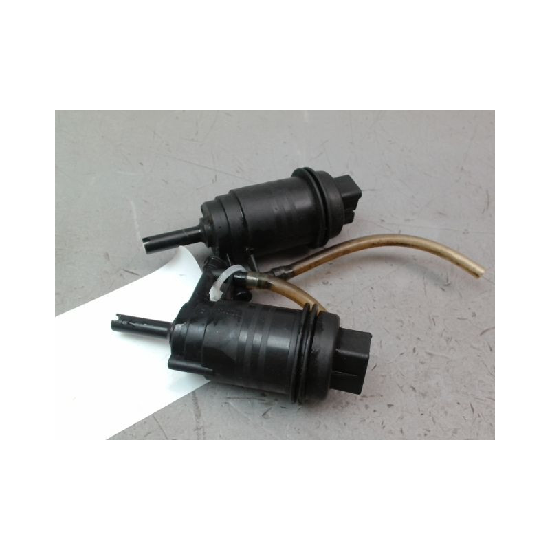 POMPE LAVE-GLACE AVANT RENAULT SUPER 5 1984-1996