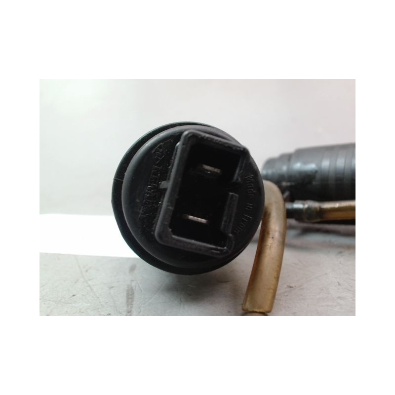 POMPE LAVE-GLACE AVANT RENAULT SUPER 5 1984-1996